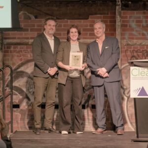 Emma receiving award – Clean50